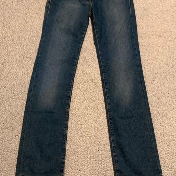 Evisu Jeans - Picture 2 of 10